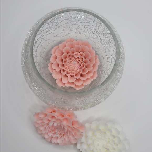 Handmade candle - Picture 15 of 16